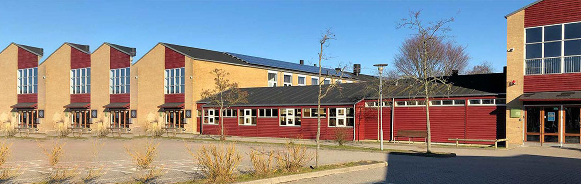 Danish-School-Uses-Black-Box-Emeral-KVM-for-Reliable-Remote-IT-Support